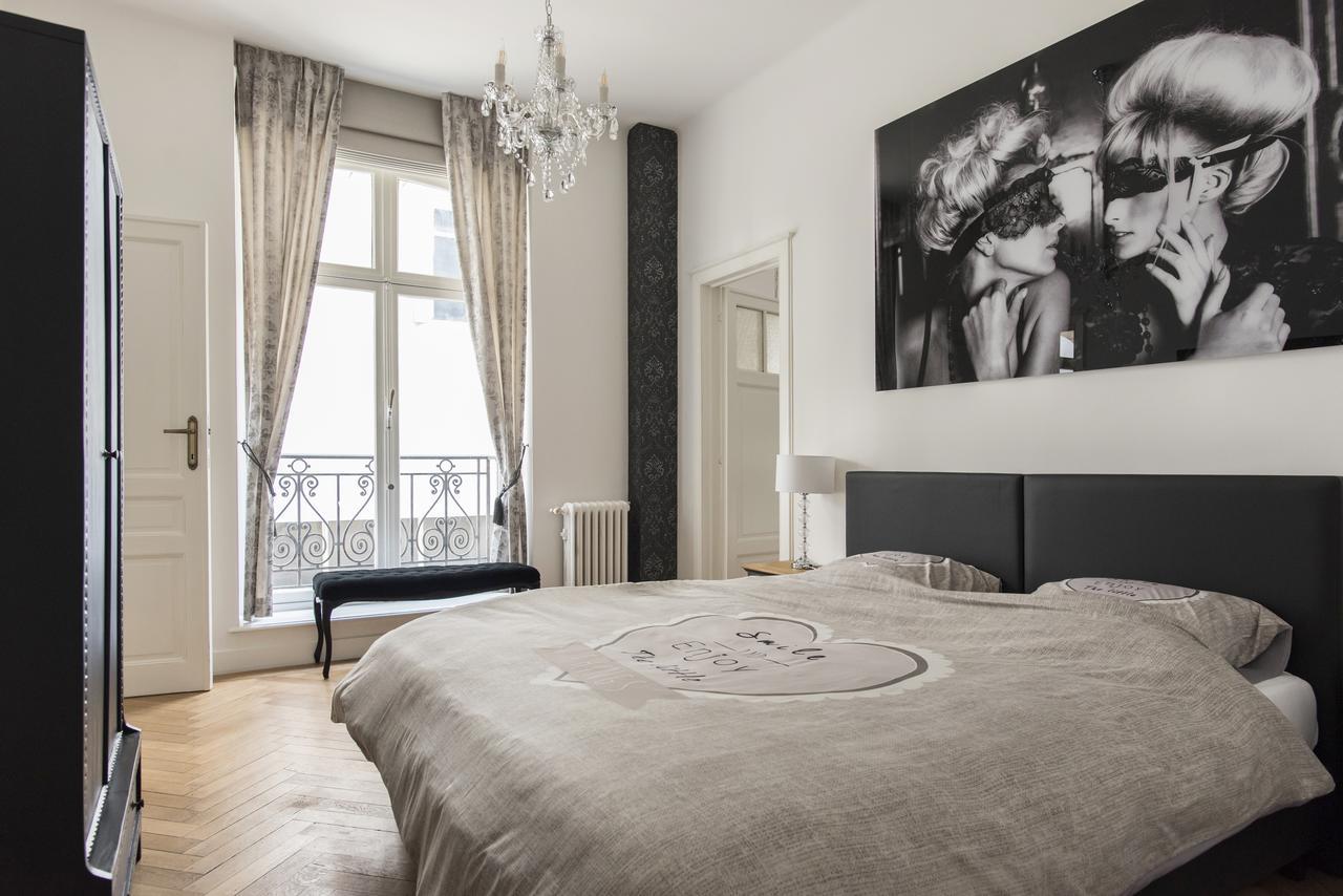 Roaring 20'S Apartment Meir Antwerp Exterior photo